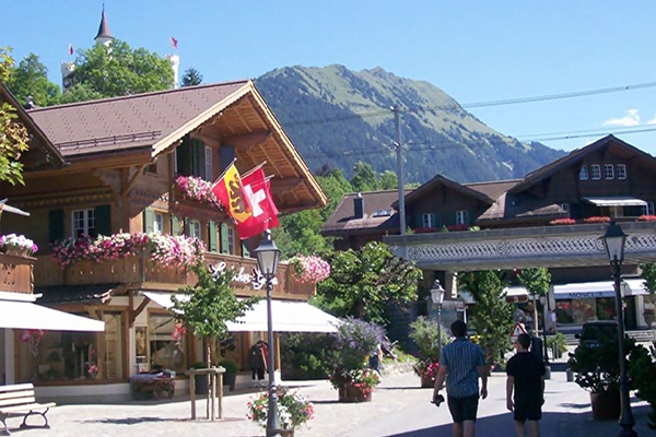 Incentive trip Gstaad.jpg
