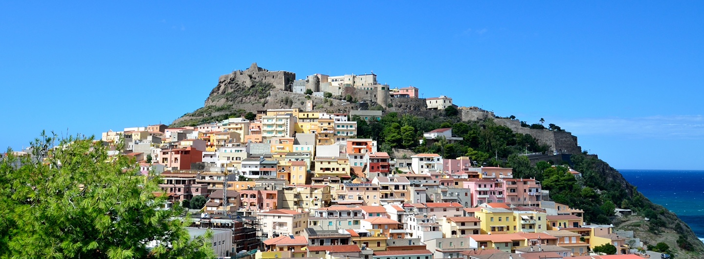 Sardinia_hill_side_village.jpg